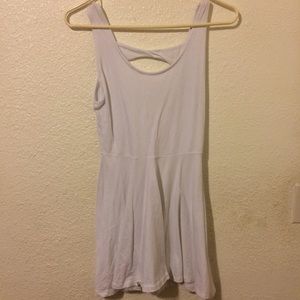 Plain white dress. Cotton.