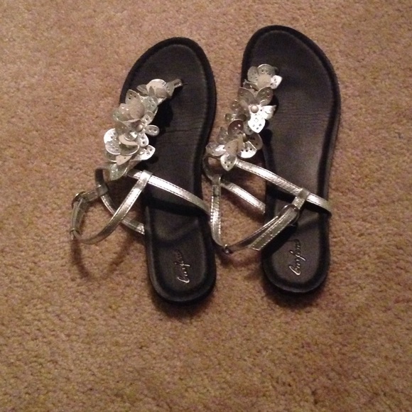 Fashionable flip flops