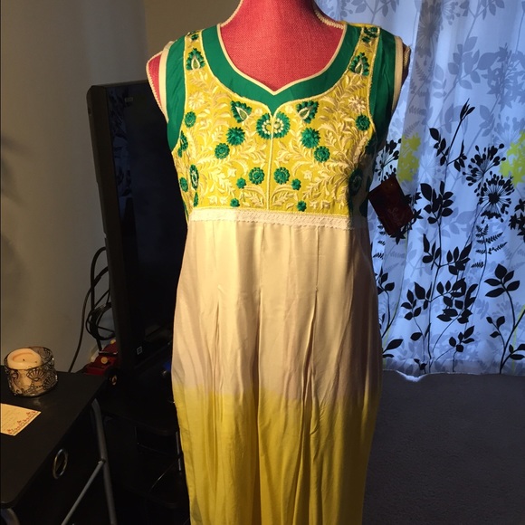 Sold!!!Pakistani/indian shalwar kameez - Picture 1 of 2