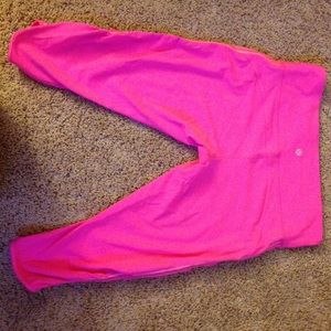Lulu lemon crop pants