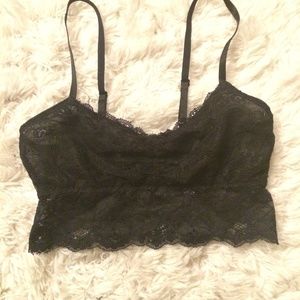 👼BRAND NEW URBAN OUTFITTERS BRALETTE👼