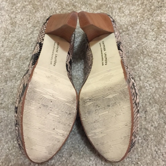 chinese laundry snakeskin heels