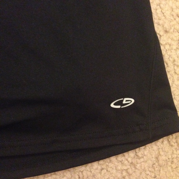 Black tennis skirt - Picture 2 of 3