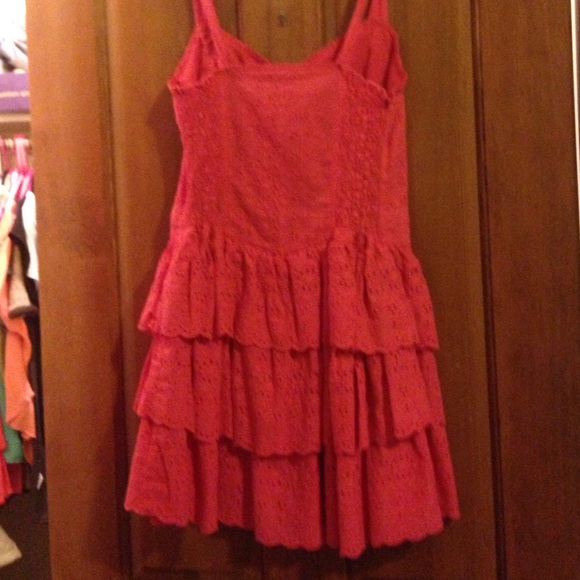 Coral Eyelet Ruffle Dress 🎀🙊👑 - Picture 4 of 4