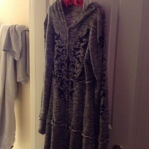 Embellished Grey and Black Sweater bye Vocal