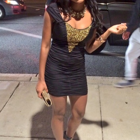 Black and gold bodycon dress