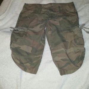 ❌🚫SOLD❌Hollister camo pants