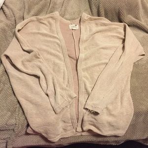 Cute cream cardigan.