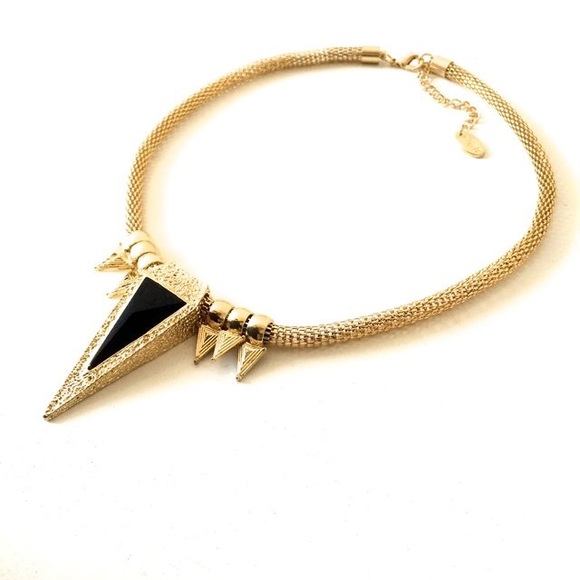 Cara Statement Necklace