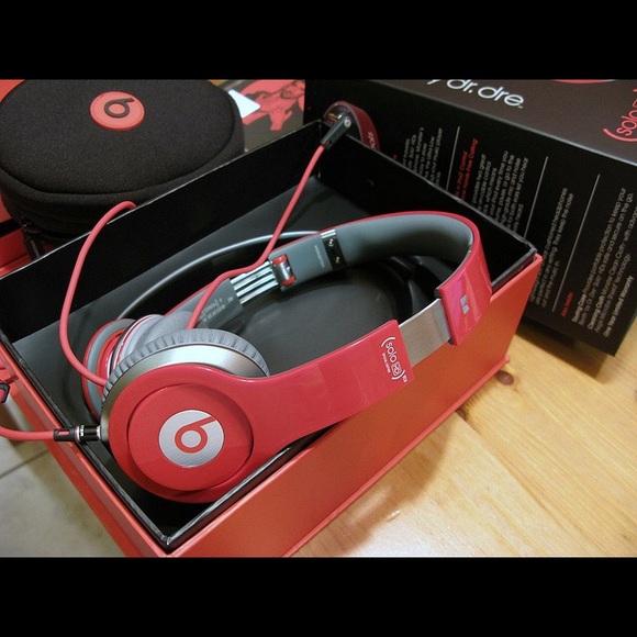 TRADE  BNIB Dr. Dre Beats