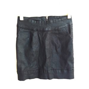 High waisted skirt