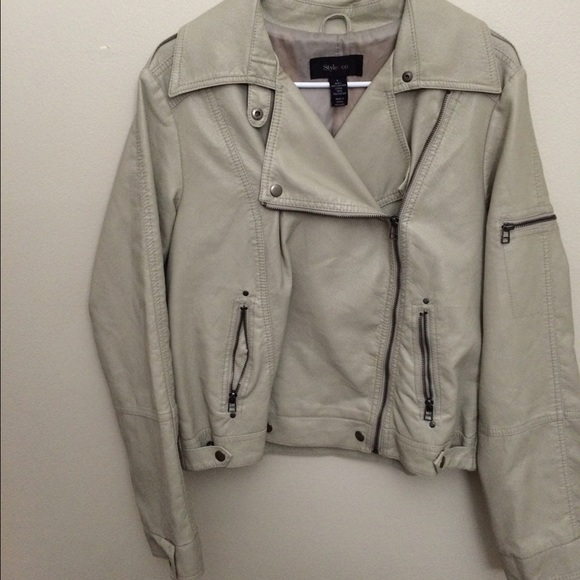 Off white style& co leather jacket