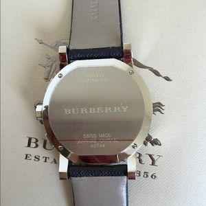 burberry bu9359