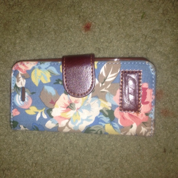 IPhone 5c wallet case, holds credit card