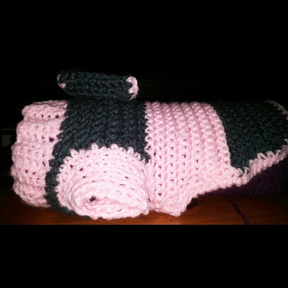 Crochet doggie sweater!