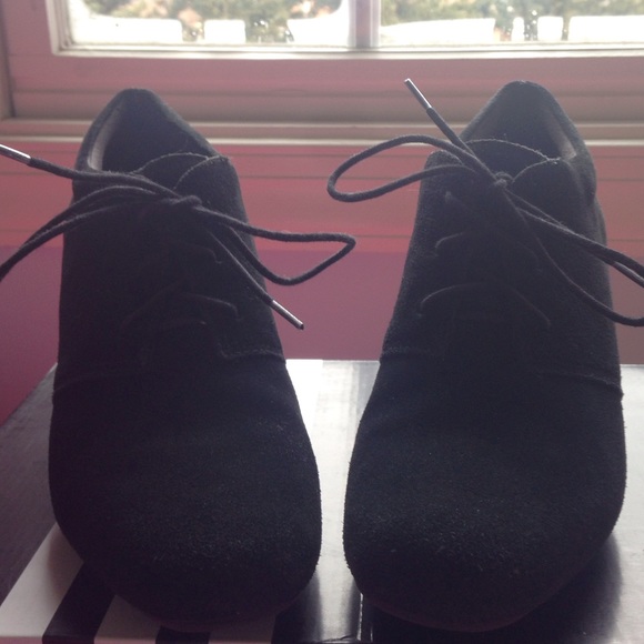 Black Heel Booties from Clarks!