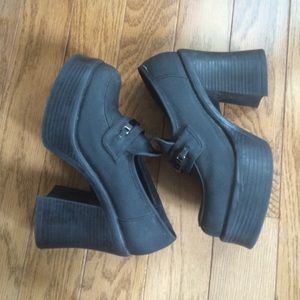 Awesome 90s Platform Shoes