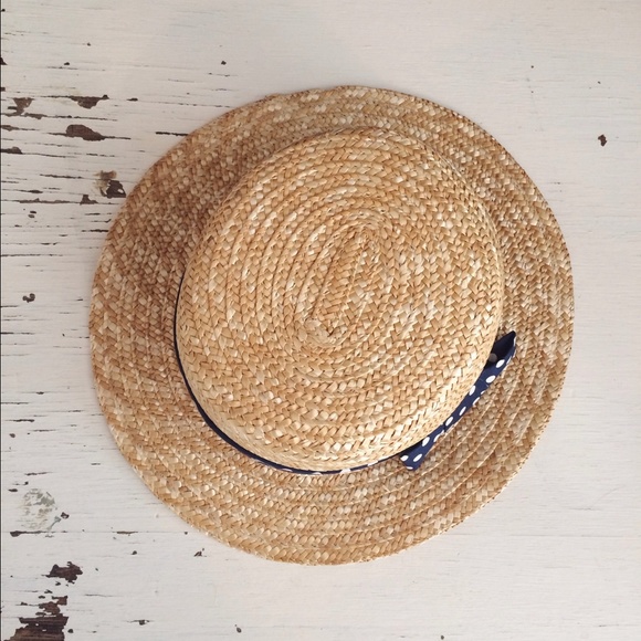 Straw Hat - Picture 2 of 4