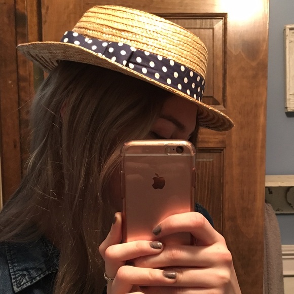 Straw Hat - Picture 4 of 4