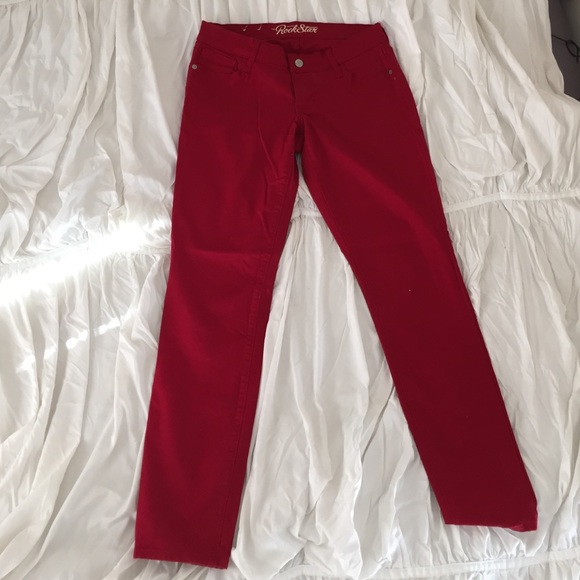 Old navy rockstar skinny jeans - size 8 nwot