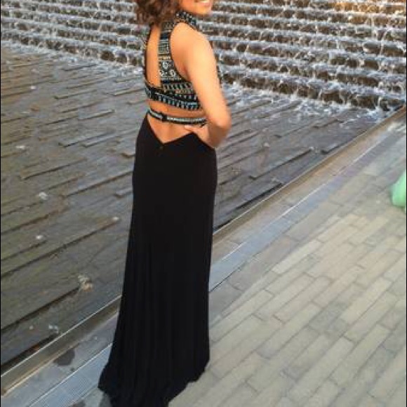 Sherri hill two piece prom dress - Picture 2 of 4