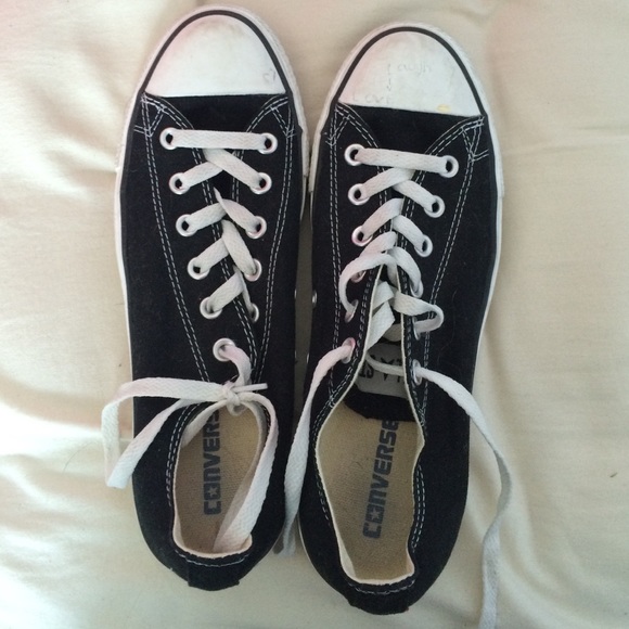 Black converse