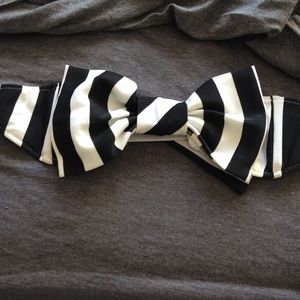 LOLLI striped bikini top !