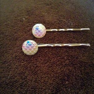 Mermaid hair pins