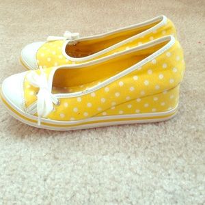 yellow polka dotted wedges