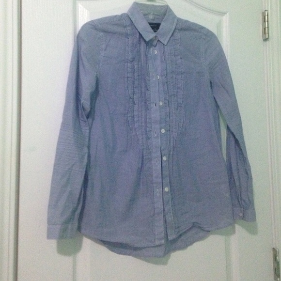 American eagle ruffle blouse