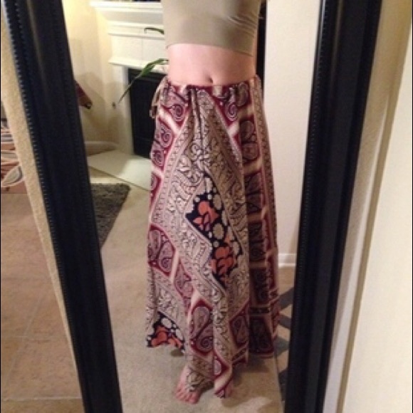SOLD Bohemian Beauty Maxi skirt - Picture 4 of 4