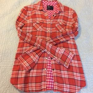 American eagle plaid button up