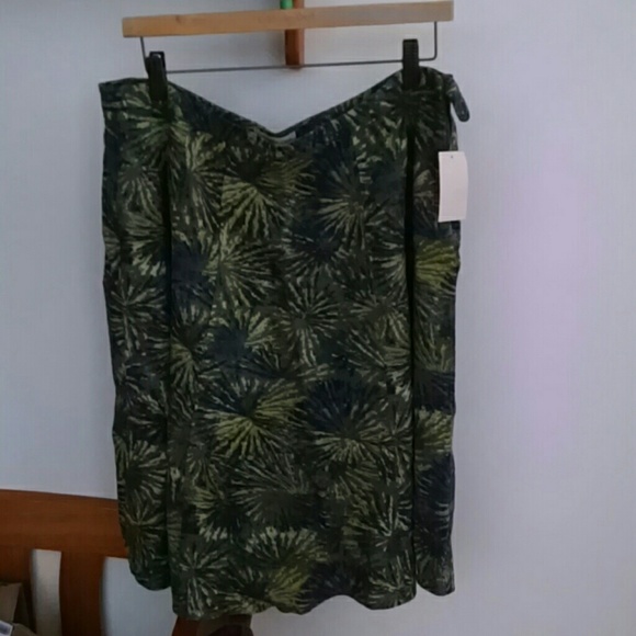 Coldwater Creek skirt
