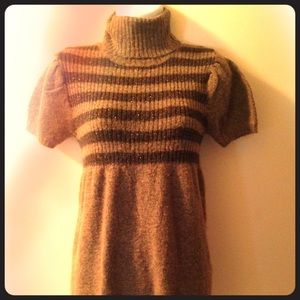 Long short sleeve sweater