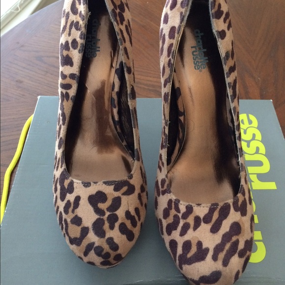 Leopard Pumps