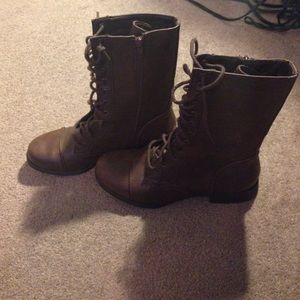Forever 21 brown combat boots *never worn*