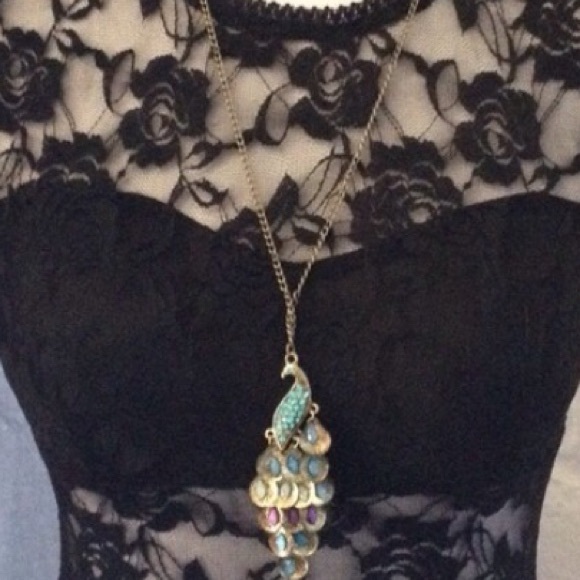 Peacock Necklace - Picture 2 of 4