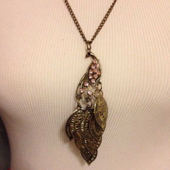 Peacock Necklace - Picture 4 of 4