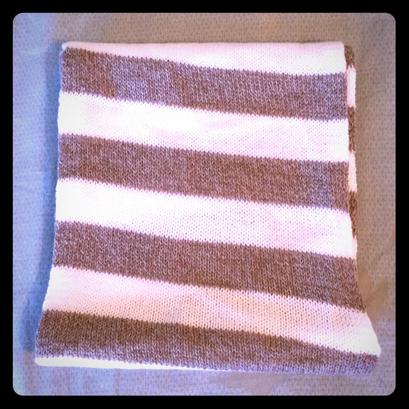 Infinity Scarf - White & Beige - stripped