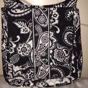 NWT Vera Bradley Mailbag Midnight Paisley