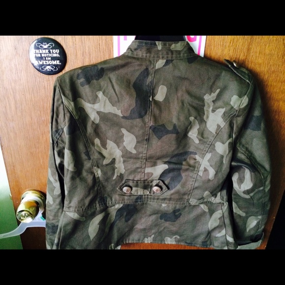 Army fatigue Blazer - Picture 2 of 2