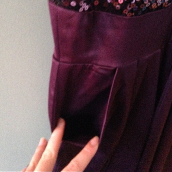 Formal Dress - Picture 2 of 3