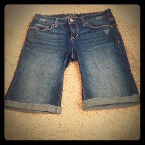 Aeropostale dark wash denim Bermuda shorts.