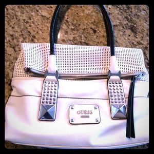 Adorable, roomy Guess handbag!