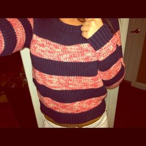 Super cute cropped sweater