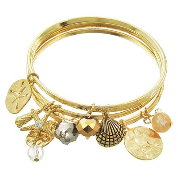 Jewelry - 5 piece stackable sea life charm bracelets