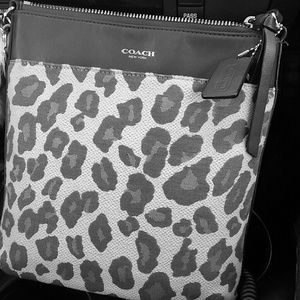 ☆Discounted Shipping☆*COACH Crossbody ocelot bag