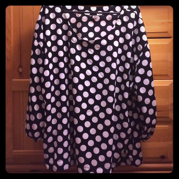3/4 sleeve polka dot blouse