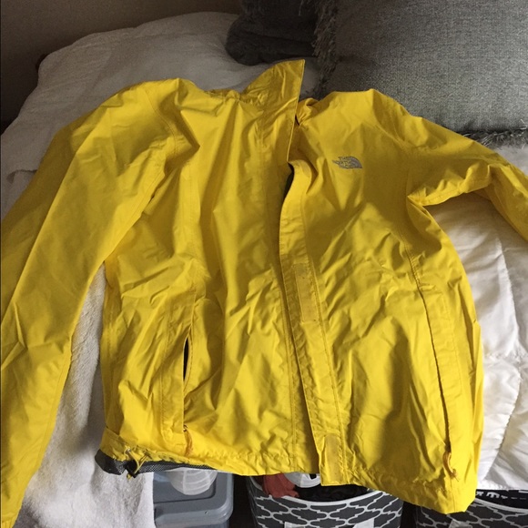 Yellow Northface. Size Medium. Lightly worn