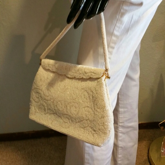 Vintage beaded evening purse.